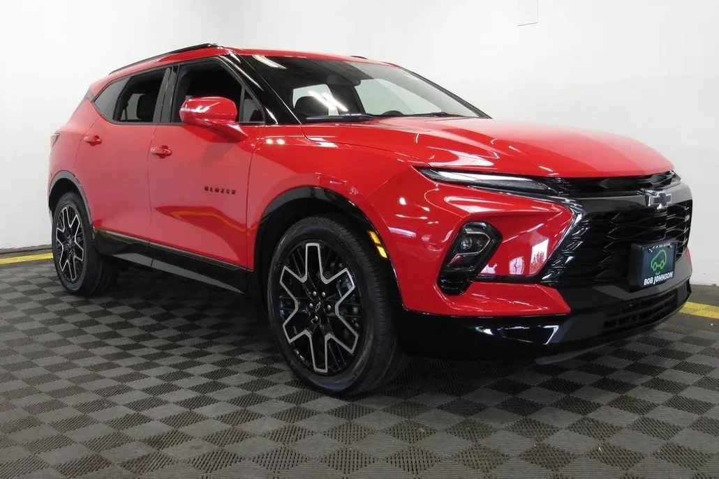 2023 Chevrolet Blazer RS photo 1
