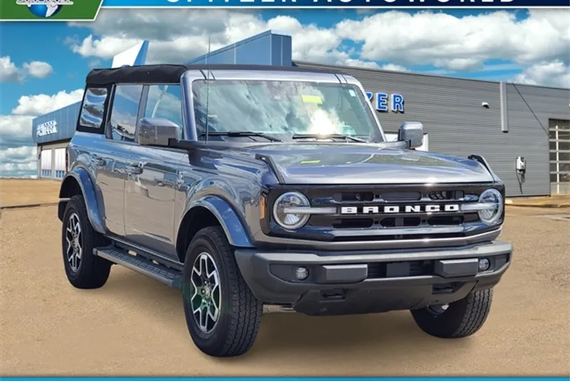 2023 Ford Bronco Base Big Bend Black Diamond Outer Banks Badlands Wildtrak Everglades photo 1