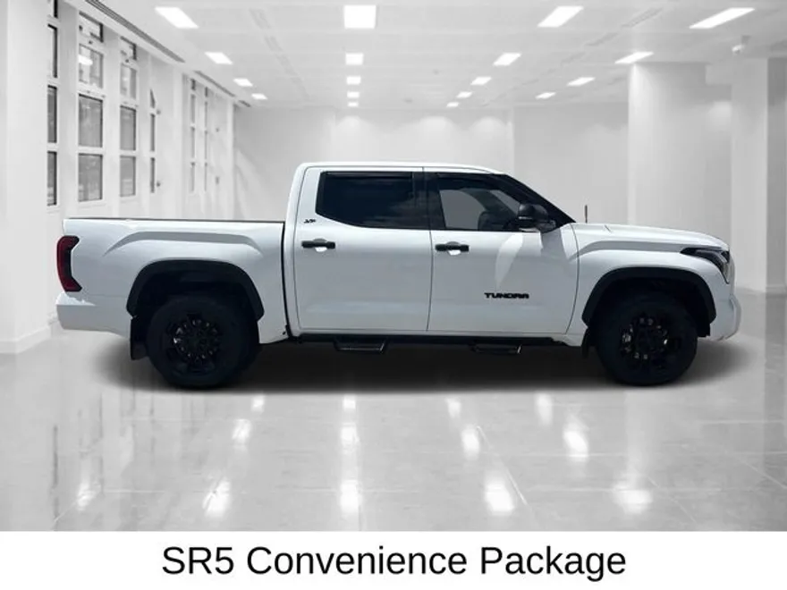2023 Toyota Tundra SR5 photo 1
