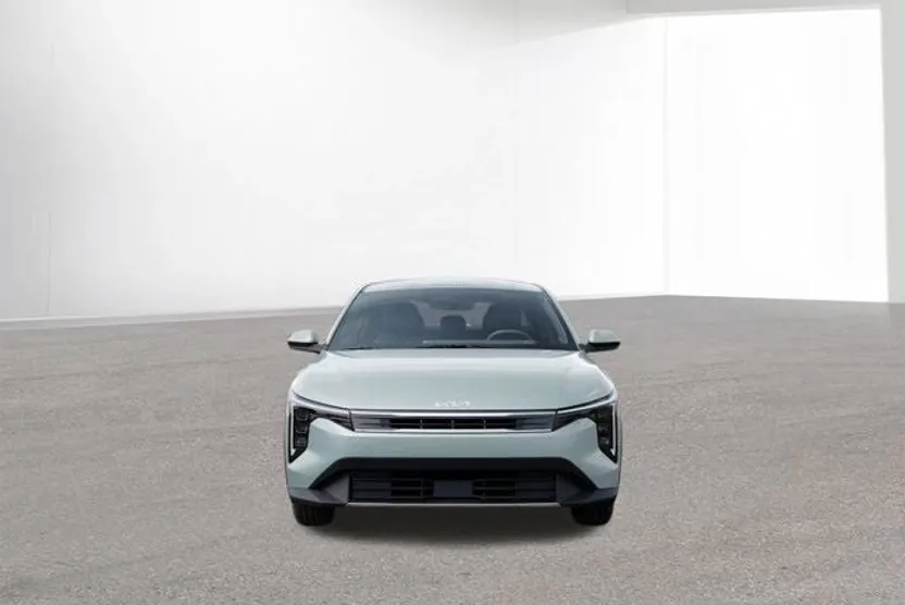 2025 Kia K4 EX photo 1