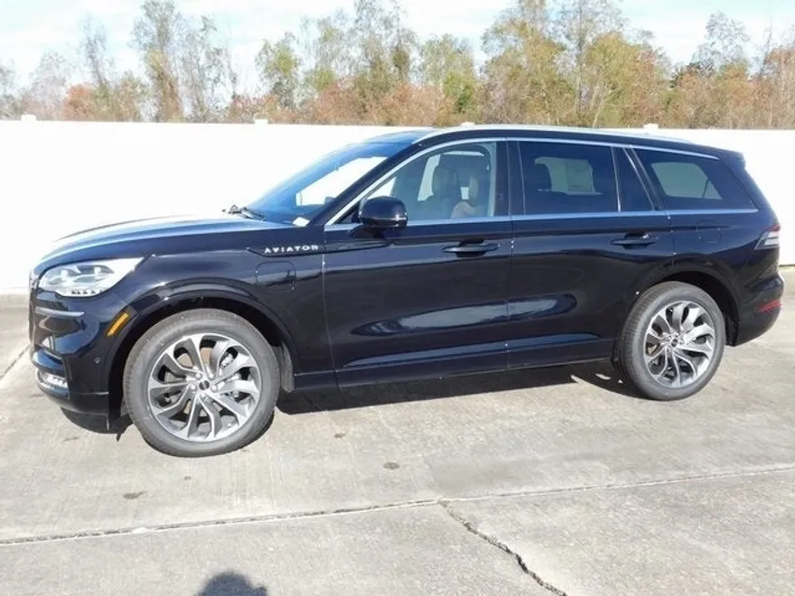 2023 Lincoln Aviator Grand Touring photo 1