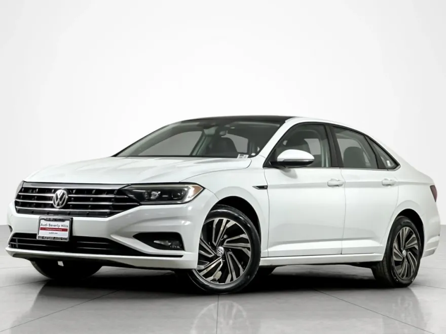 2019 Volkswagen Jetta SEL Premium photo 1