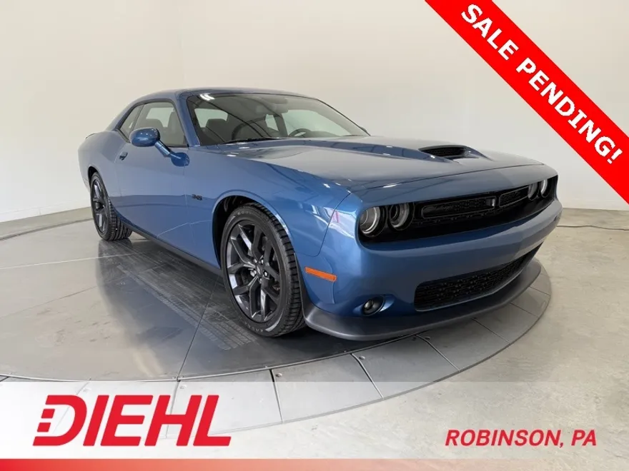 2023 Dodge Challenger R/T Plus photo 1