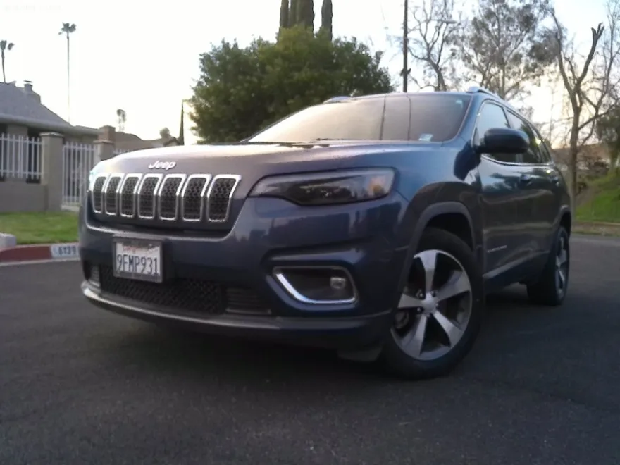 2020 Jeep Cherokee Limited photo 1