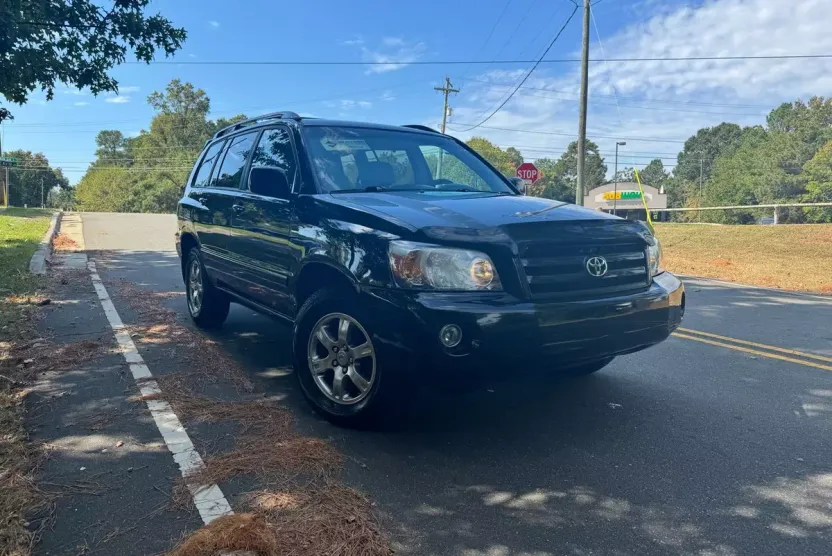 2005 Toyota Highlander photo 1
