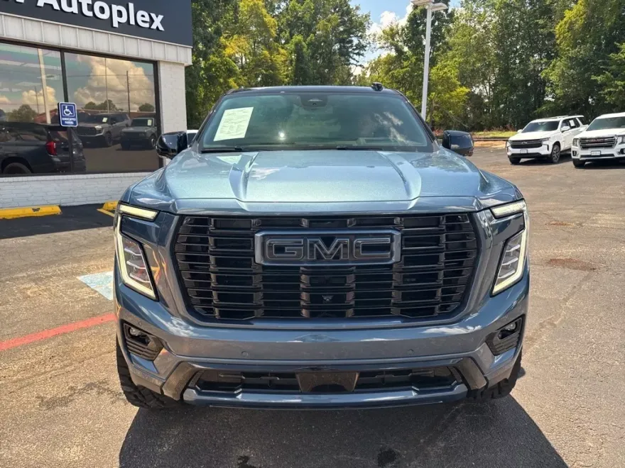 2025 Gmc Yukon Denali photo 1