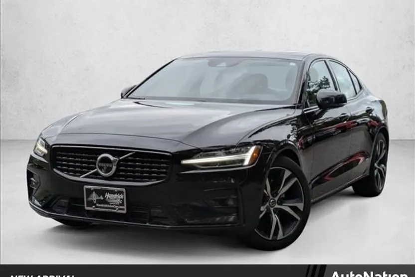 2021 Volvo S60 R-Design photo 1