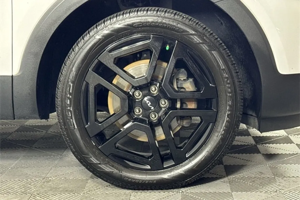 2023 Kia Telluride EX X-Line photo 1