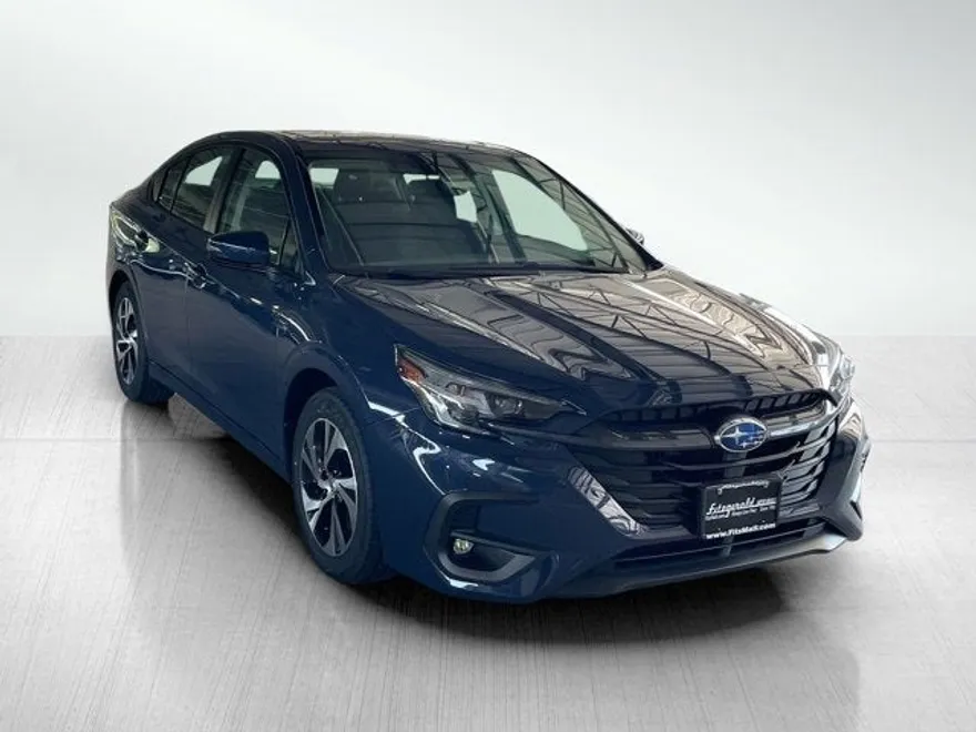 2025 Subaru Legacy Premium photo 1