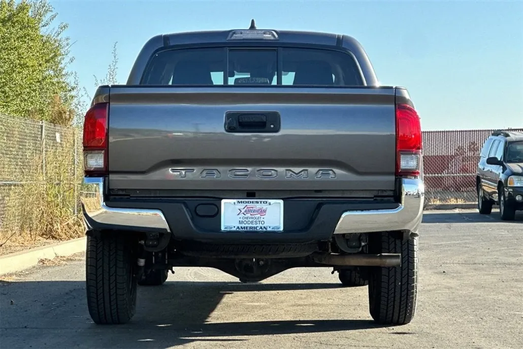 2023 Toyota Tacoma SR photo 1