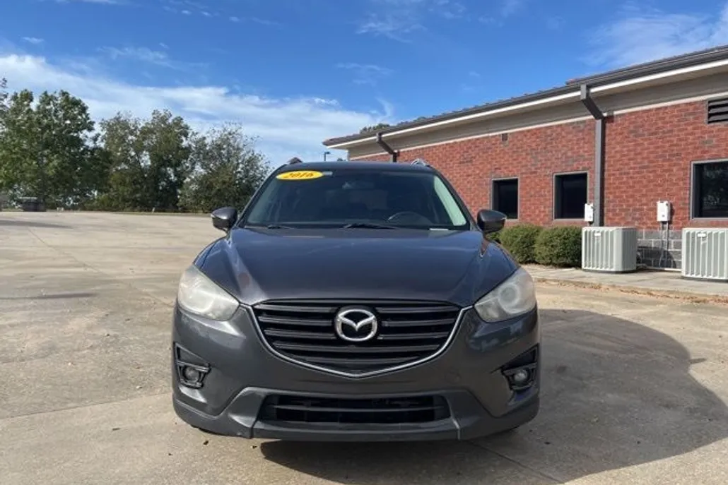 2016 Mazda CX-5 Touring photo 1