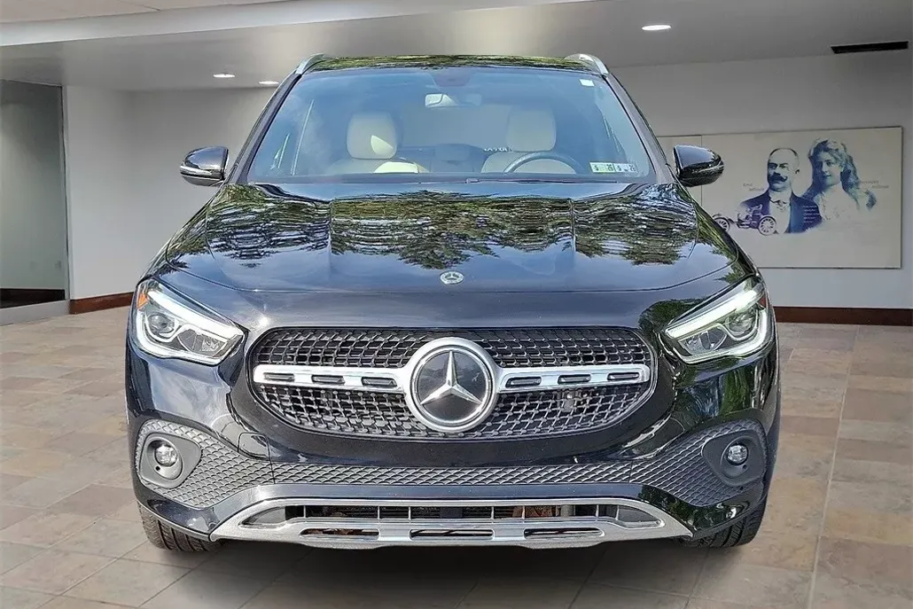 2022 Mercedes Benz GLA 250 4MATIC photo 1
