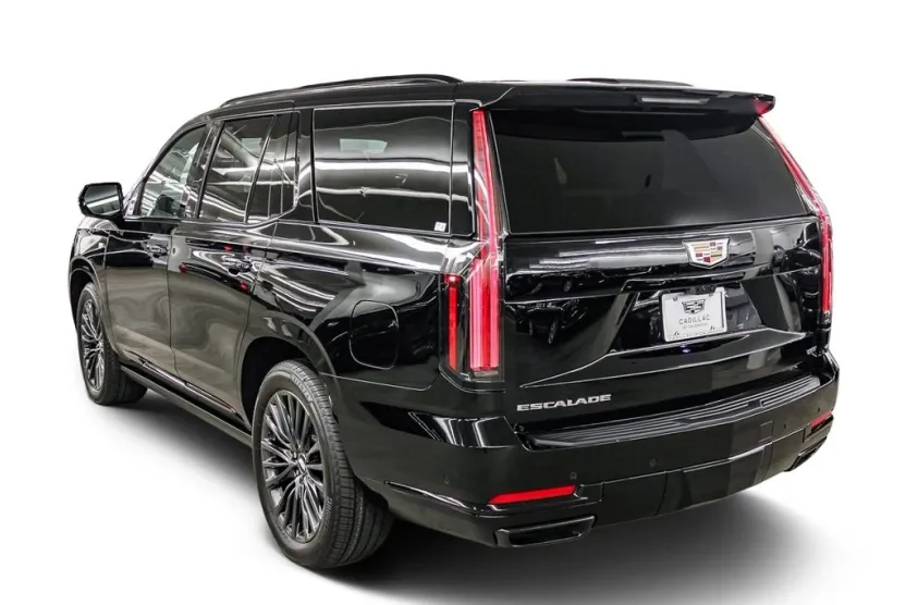 2026 Cadillac Escalade Platinum Sport photo 1