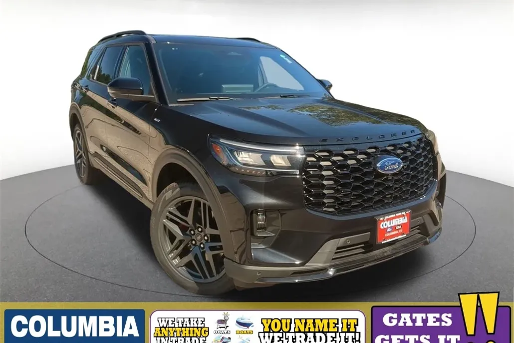 2025 Ford Explorer ST-Line photo 1
