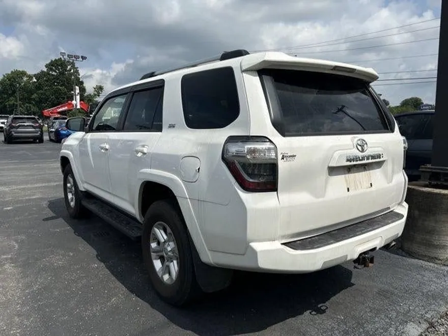 2020 Toyota 4Runner SR5 Premium 4WD photo 1