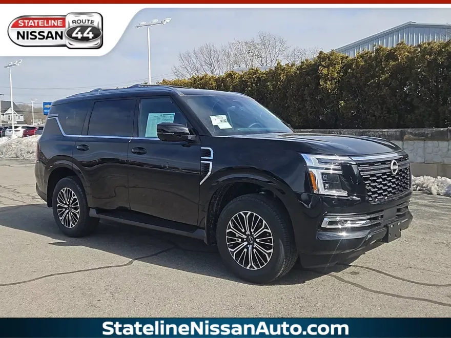 2025 Nissan Armada SL photo 1