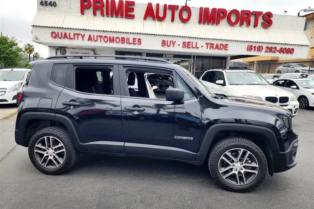 2017 Jeep Renegade Sport photo 1