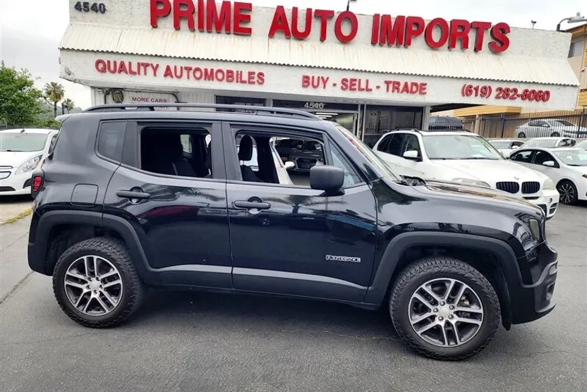 2017 Jeep Renegade Sport photo 1