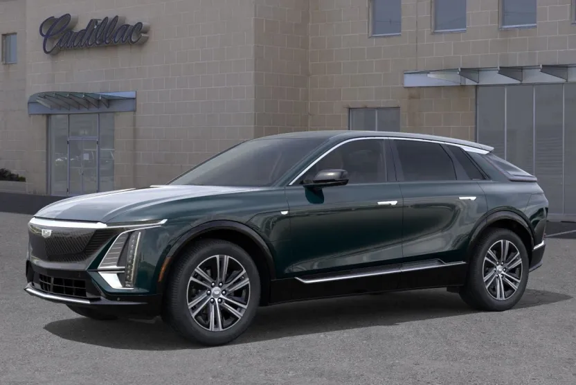 2026 Cadillac Lyriq Luxury photo 1