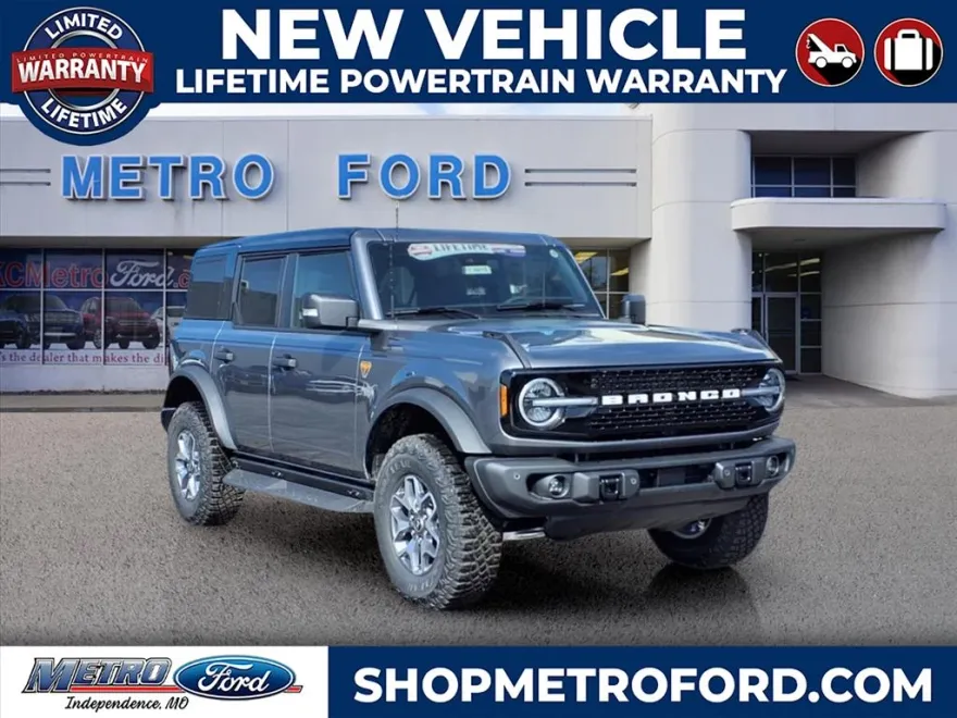 2025 Ford Bronco Badlands photo 1