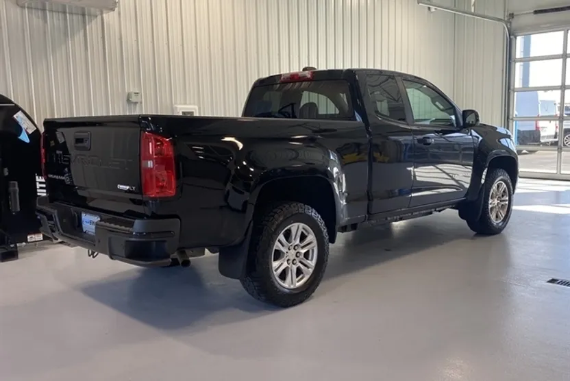 2021 Chevrolet Colorado LT photo 1