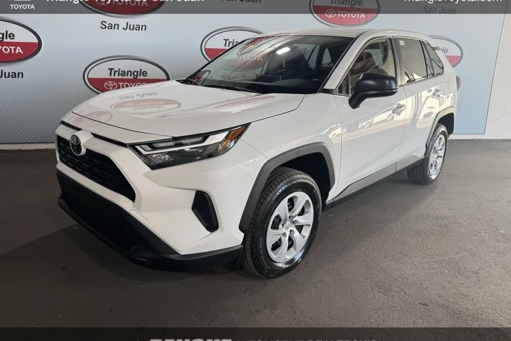 2025 Toyota RAV4 LE photo 1