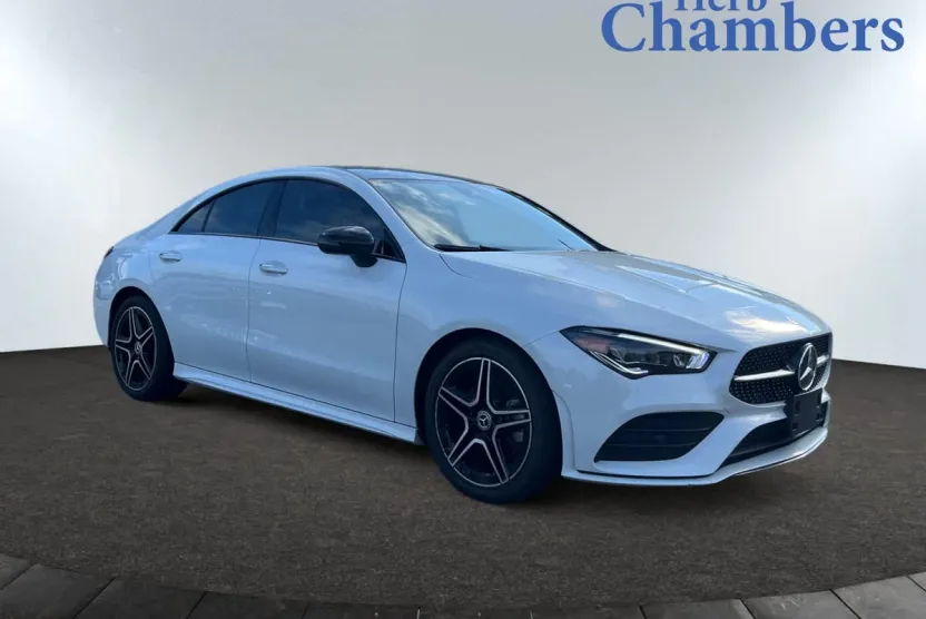 2023 Mercedes Benz CLA 250 4MATIC photo 1