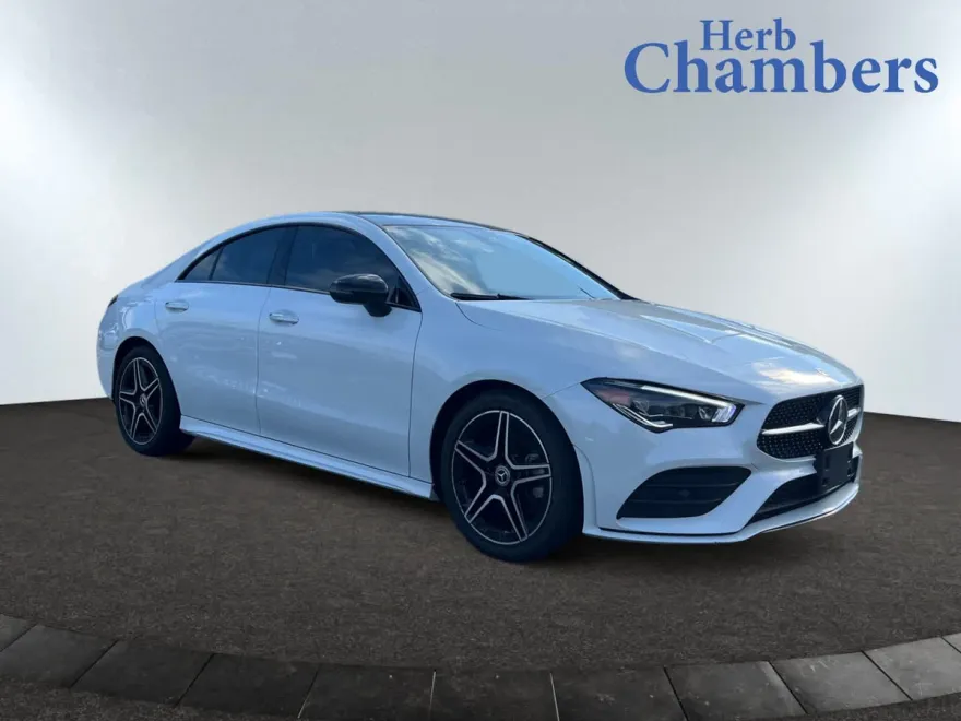 2023 Mercedes Benz CLA 250 4MATIC photo 1