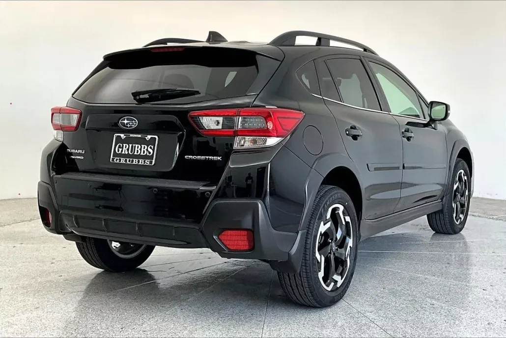 2023 Subaru Crosstrek Limited photo 1