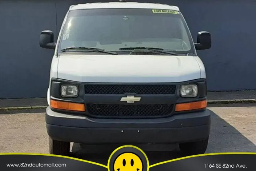 2012 Chevrolet Express 2500 Cargo Van photo 1