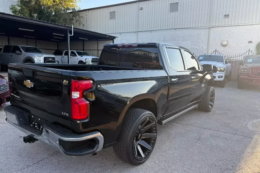 2022 Chevrolet Silverado 1500 LTZ Texas Edition photo 1