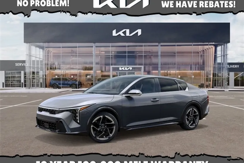 2025 Kia K4 GT-Line photo 1