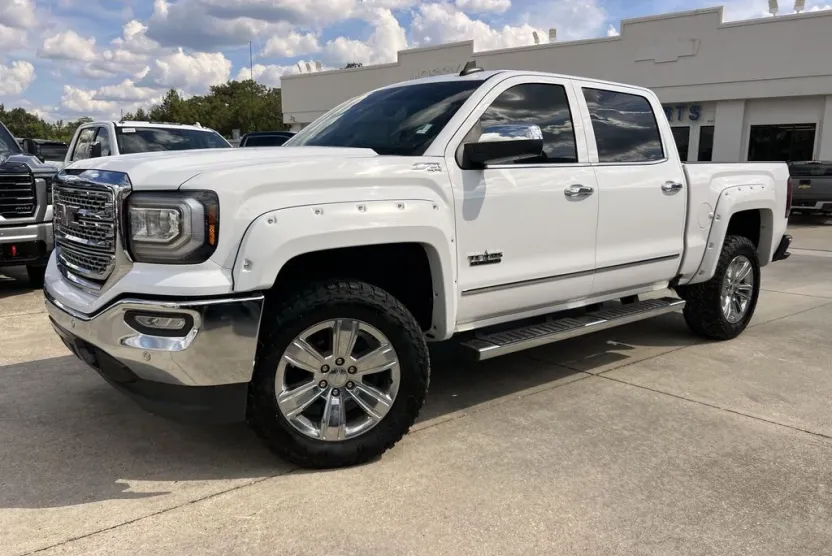 2018 Gmc Sierra 1500 SLT photo 1