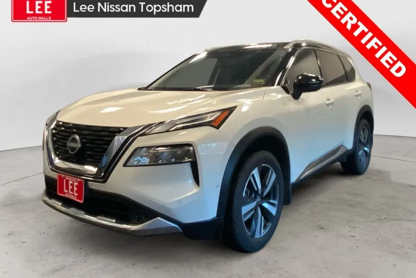 2022 Nissan Rogue Platinum photo 1