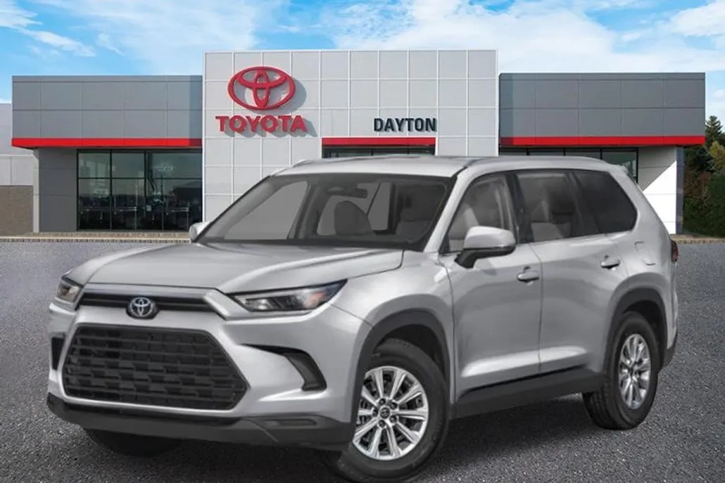 2025 Toyota Grand Highlander XLE photo 1