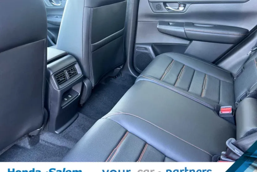 2026 Honda CR-V Hybrid Sport-L photo 1