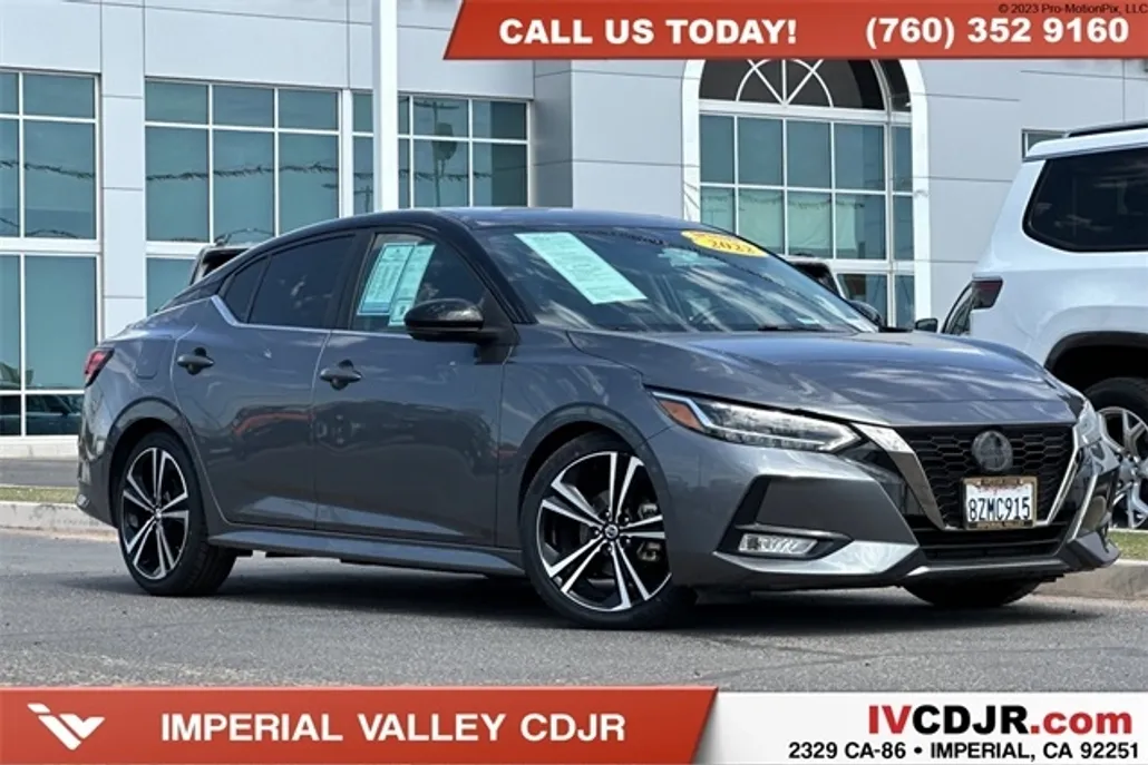 2022 Nissan Sentra SR photo 1