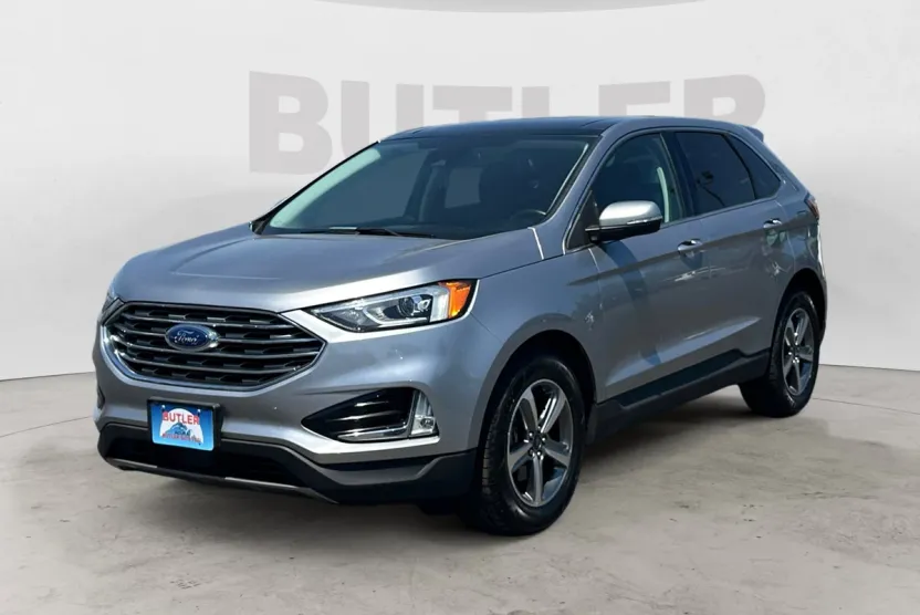 2019 Jeep Cherokee Latitude photo 1