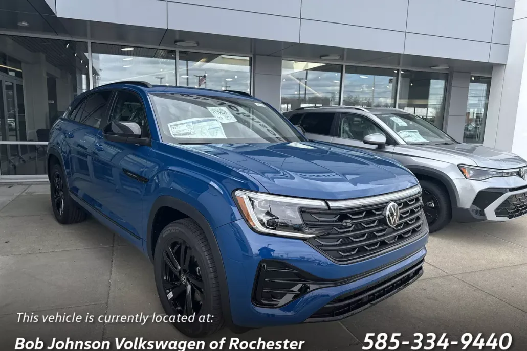 2025 Volkswagen Atlas Cross Sport SEL R-Line photo 1
