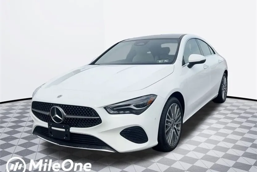 2025 Mercedes Benz CLA 250 4MATIC photo 1