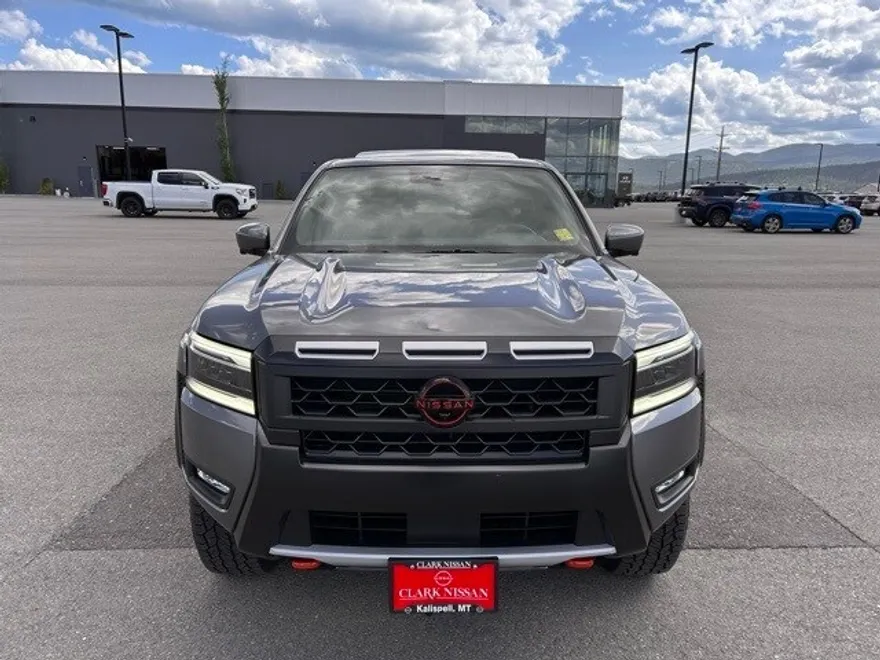 2025 Nissan Frontier PRO-4X photo 1