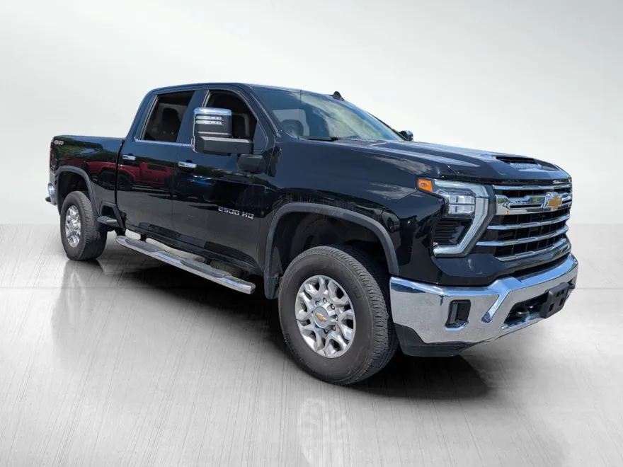 2024 Chevrolet Silverado 2500HD LTZ photo 1