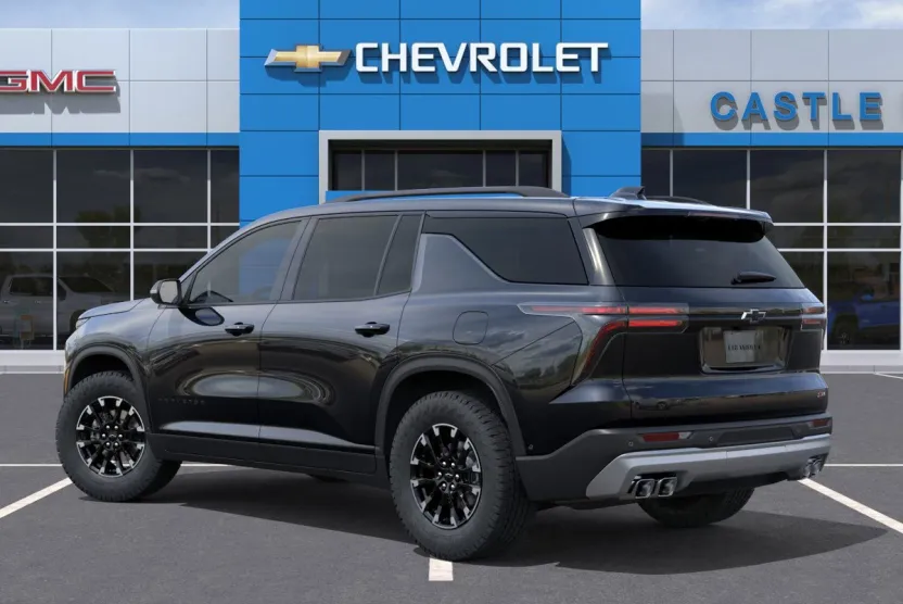 2025 Chevrolet Traverse Z71 photo 1