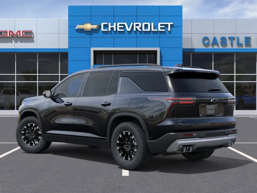 2025 Chevrolet Traverse Z71 photo 1