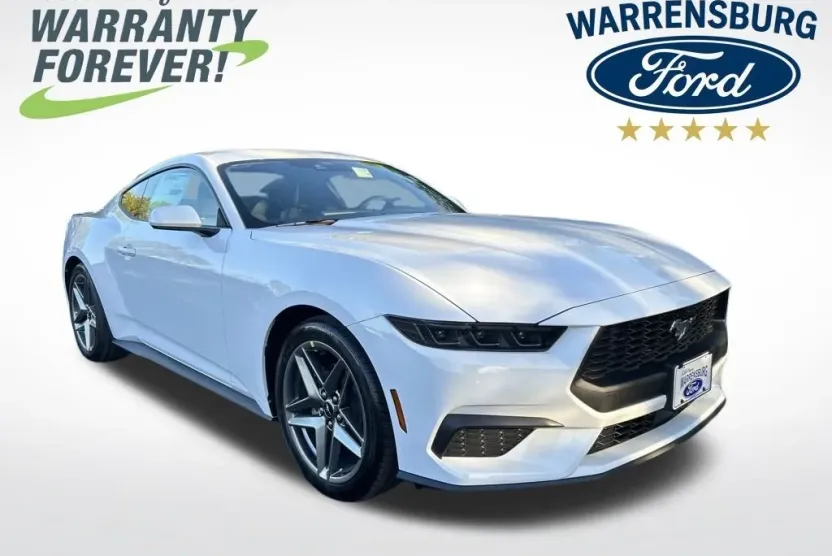 2025 Ford Mustang EcoBoost photo 1