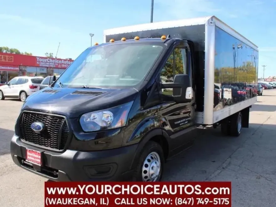 2022 Ford Transit Chassis photo 1