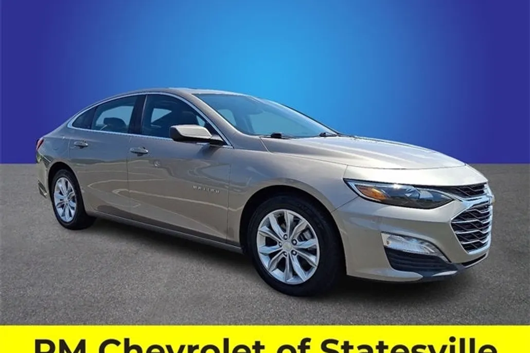 2024 Chevrolet Malibu 1LT photo 1