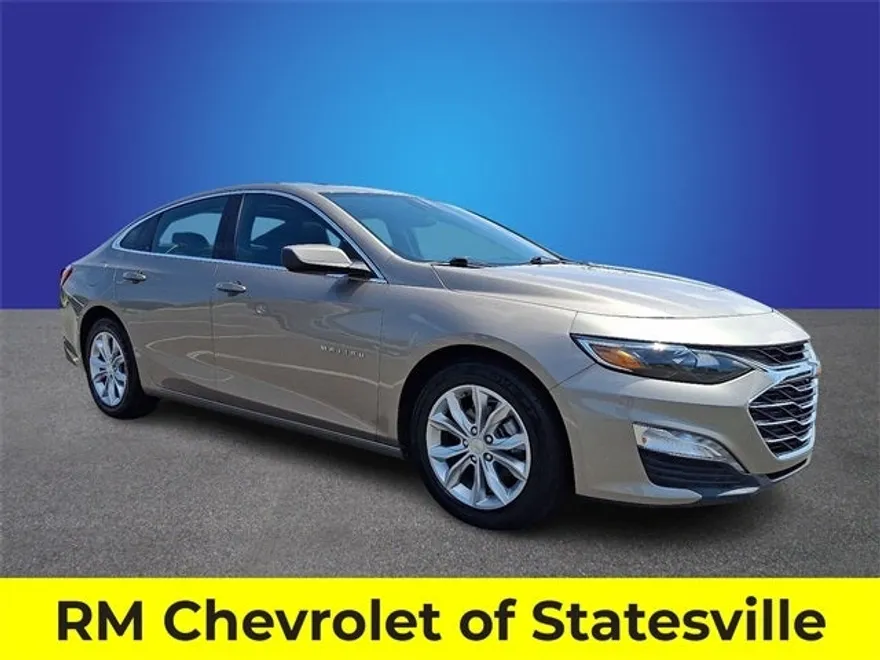 2024 Chevrolet Malibu 1LT photo 1