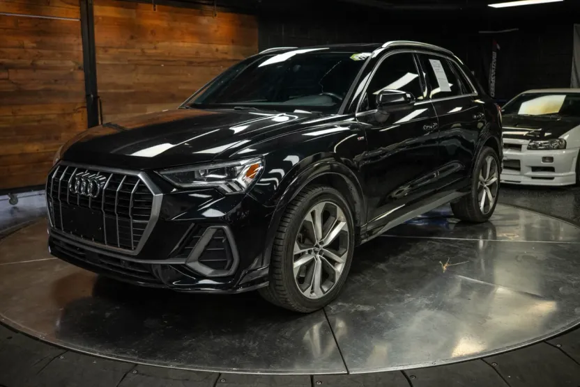 2020 Audi Q3 S line Premium Plus photo 1