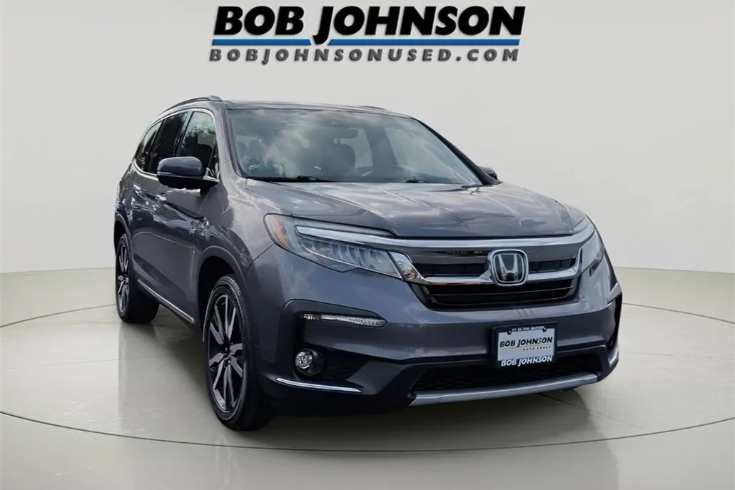 2021 Honda Pilot Touring photo 1